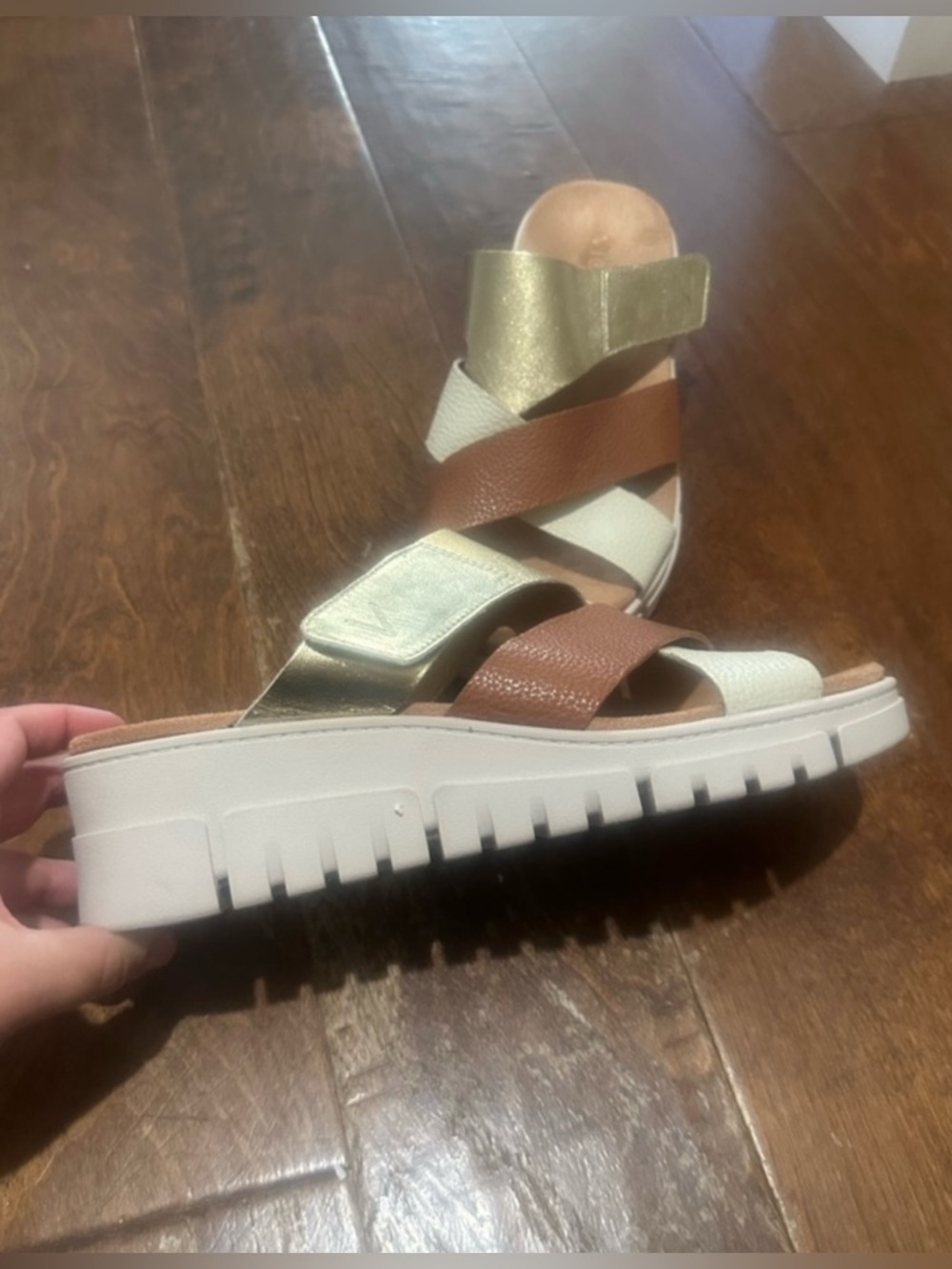 Vionic Uptown Sunset Crisscross Slide Sandals - Picture 8 of 10